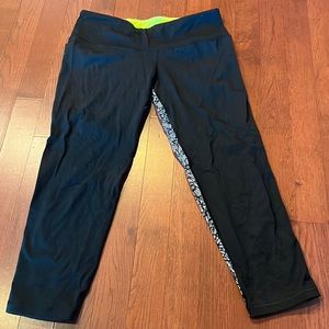 Victoria secret leggings. VSX sports. Size medium